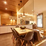 Bpr Woodnest Home With A/C